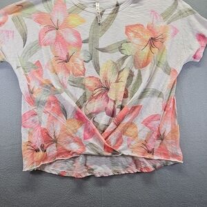 Tryst White Floral T-Shirt